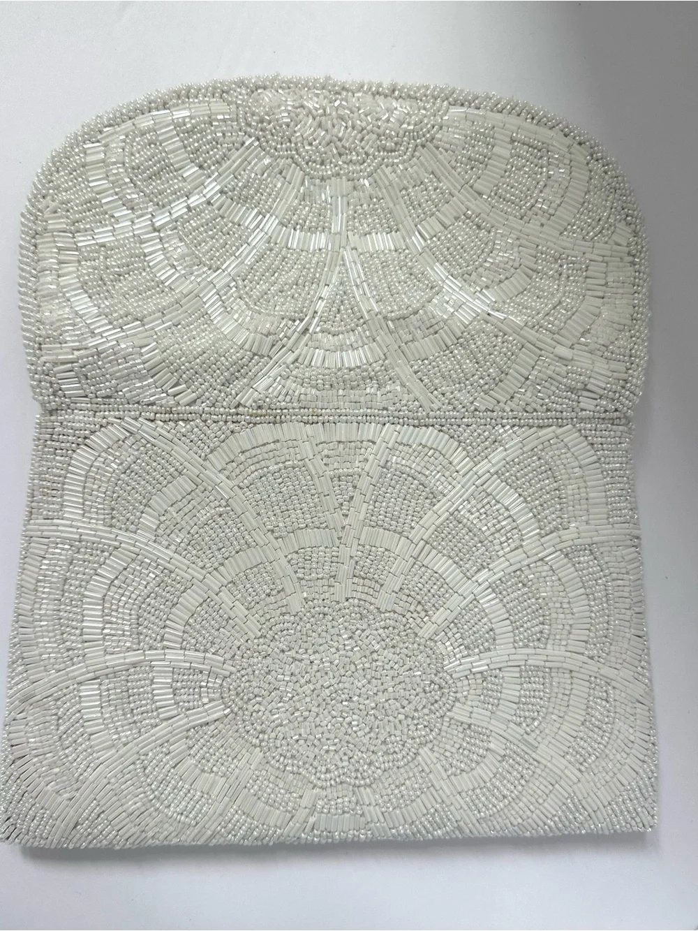 Lulus White Glass Beaded Envelope Clutch Bridal Art Deco Style Elegant Wedding